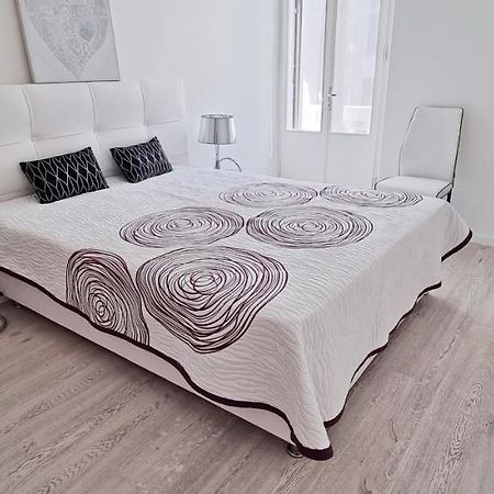 טריאסטה Casa Bianca - 2 Bedroom Design Apartment מראה חיצוני תמונה